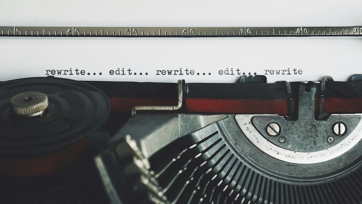 writing typewriter